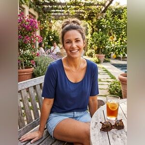 Size XL Belle® by Kim Gravel NEW Everyday Essential Navy Scoop Neck Tee Shirt